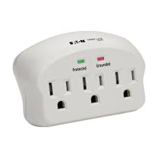 [SK3-0] Supresor de Sobretensiones de Pared Eaton Tripp Lite de 3 Tomacorrientes